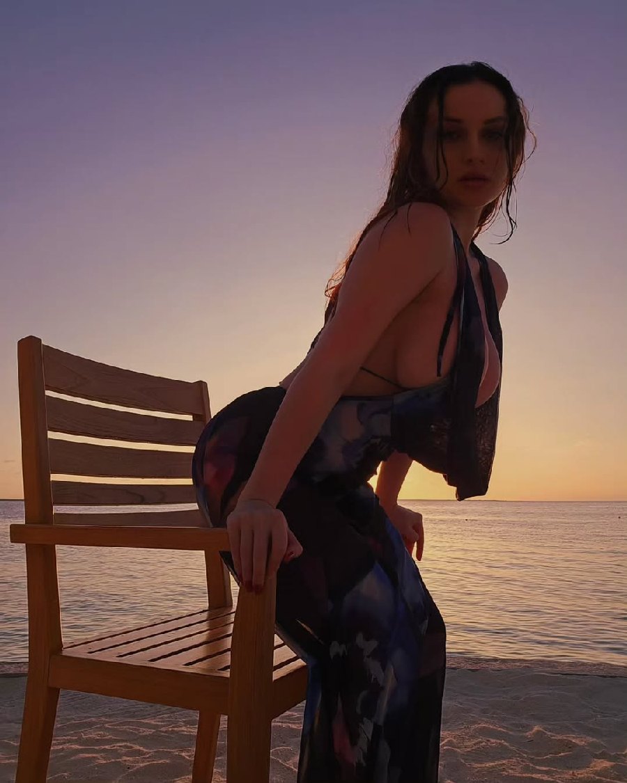 Sexy girl Miranda Faith nude in Kampala